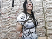 Liran bondage