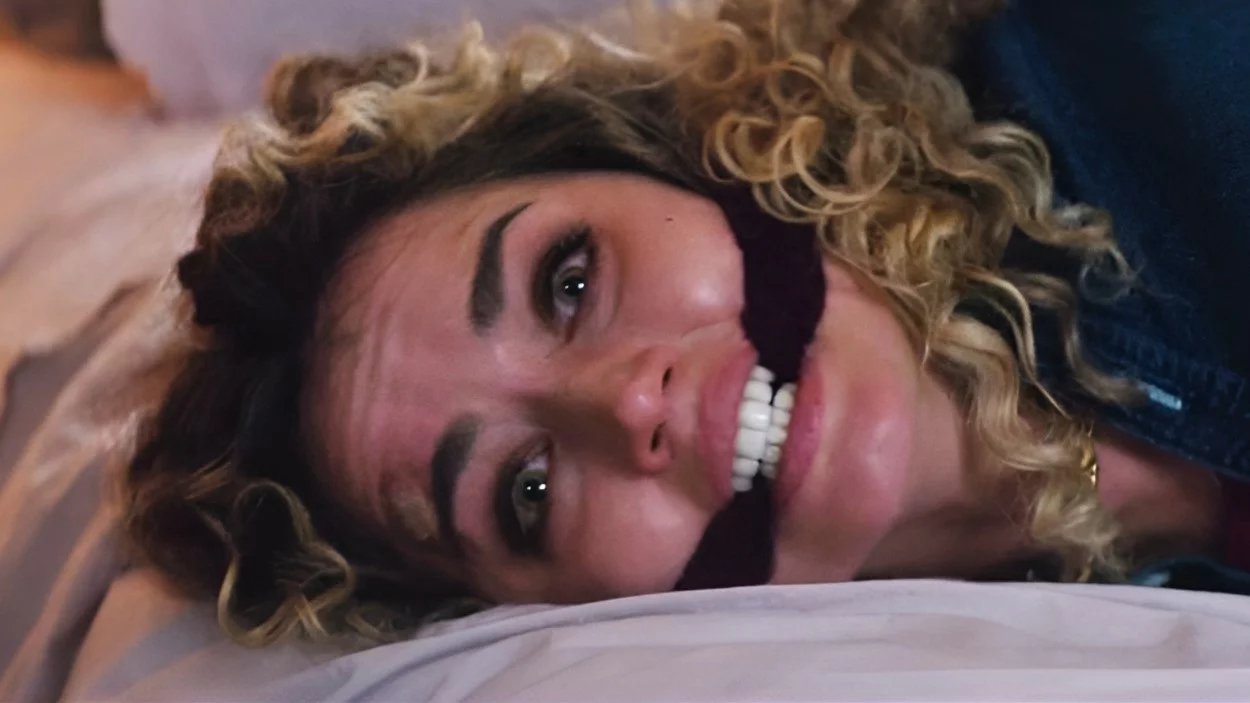 Ana de armas bondage