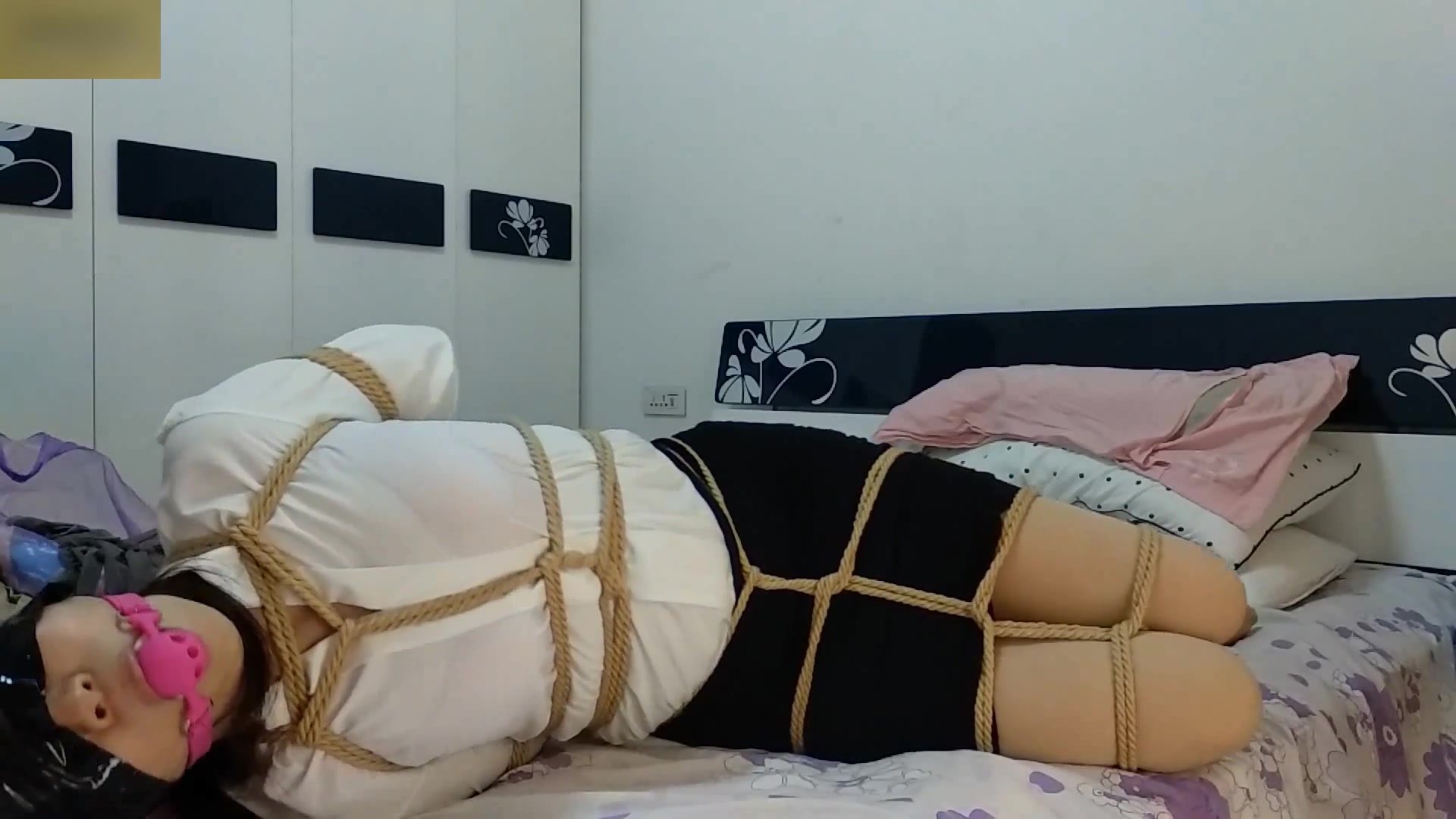 Pantyhose self bondage