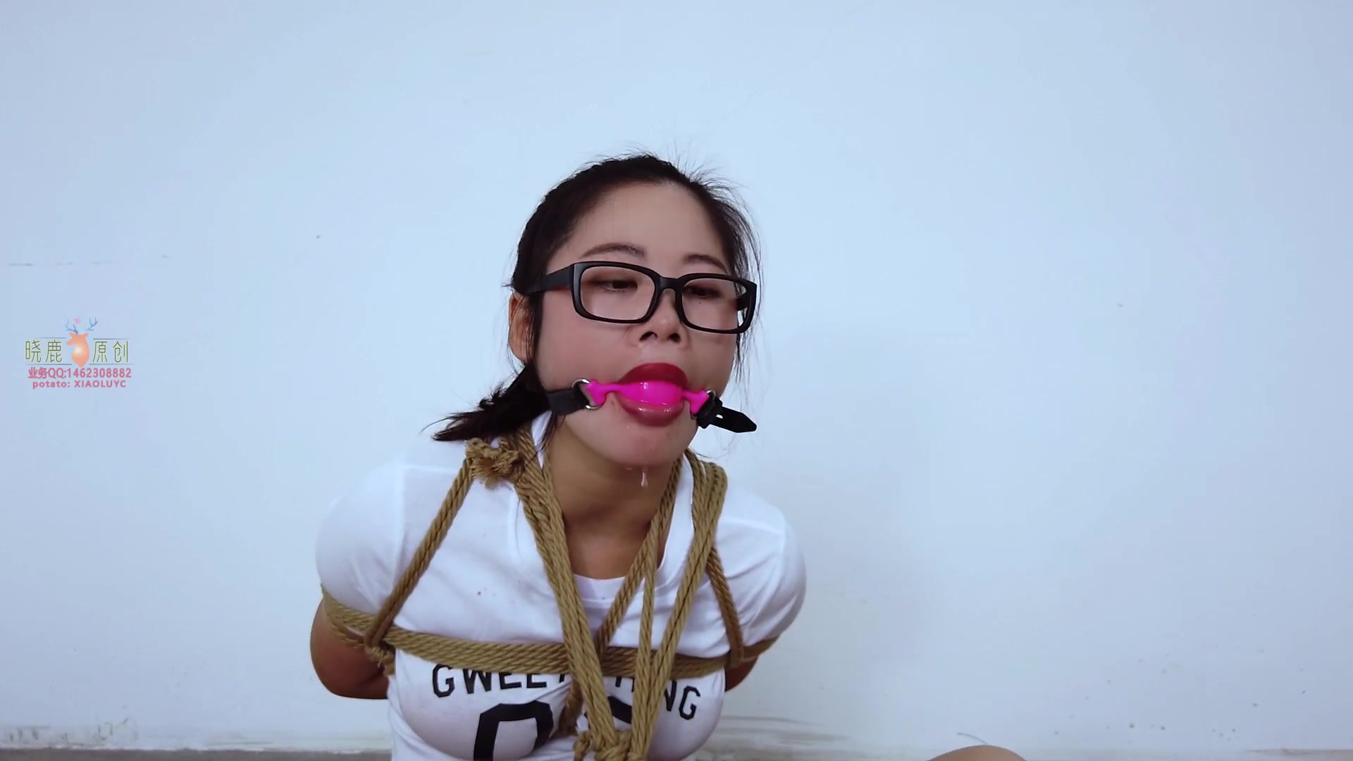 Bondage Girls With Glasses Porn - BoundHub - Glasses girl balltied