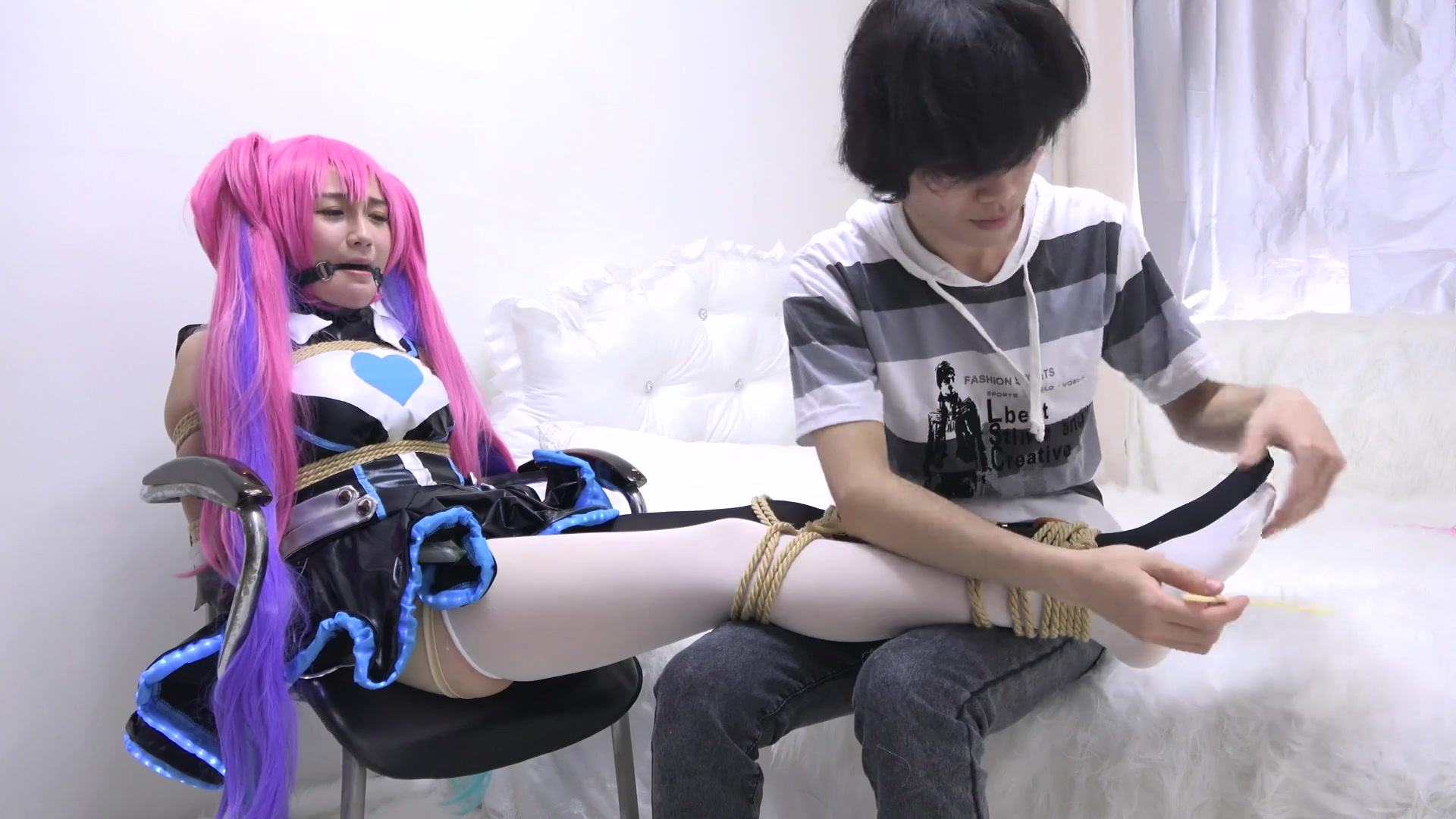 BoundHub - asian cosplay bondage