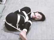balltie asian