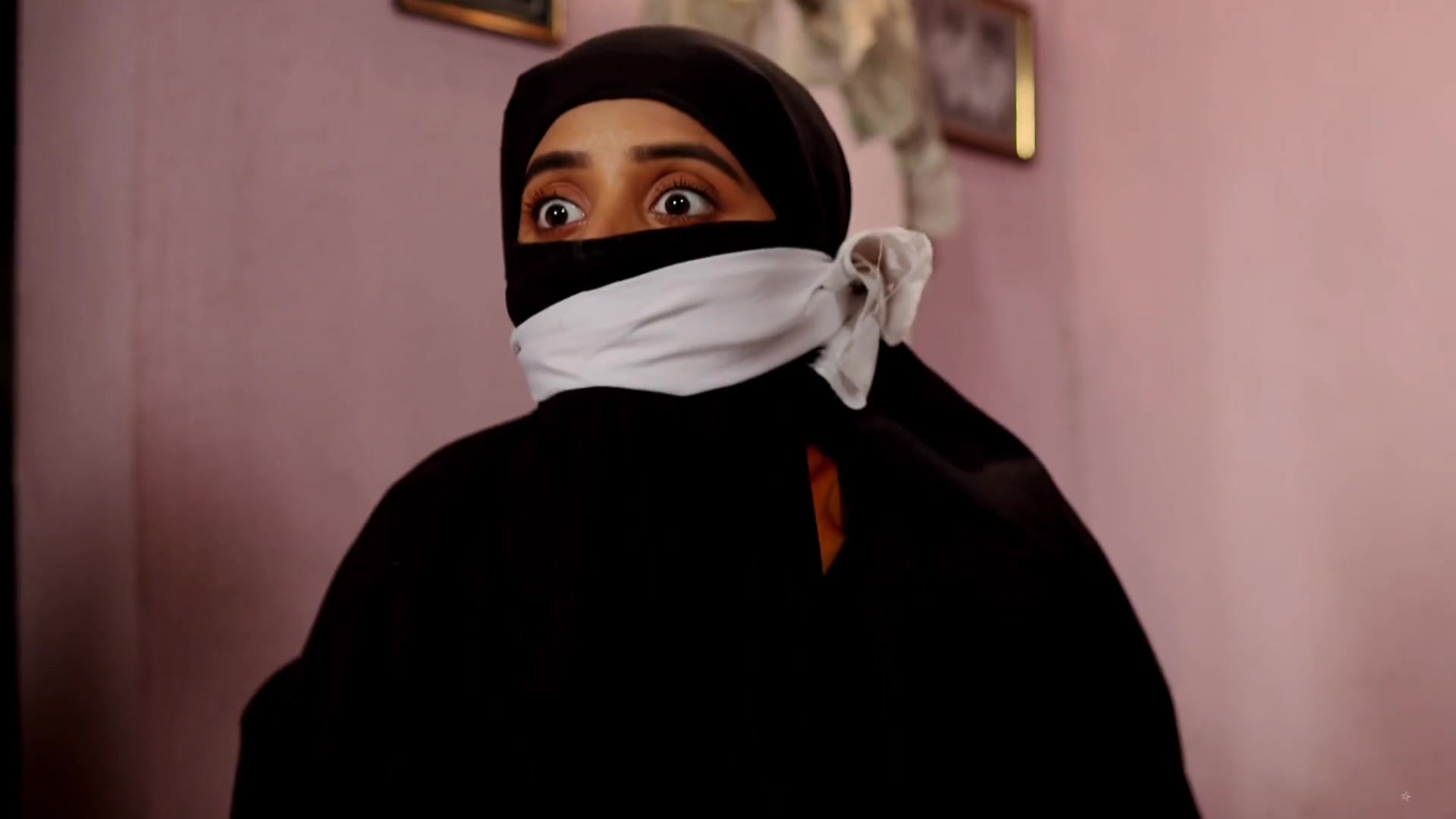 BoundHub - Otm gagged over niqab