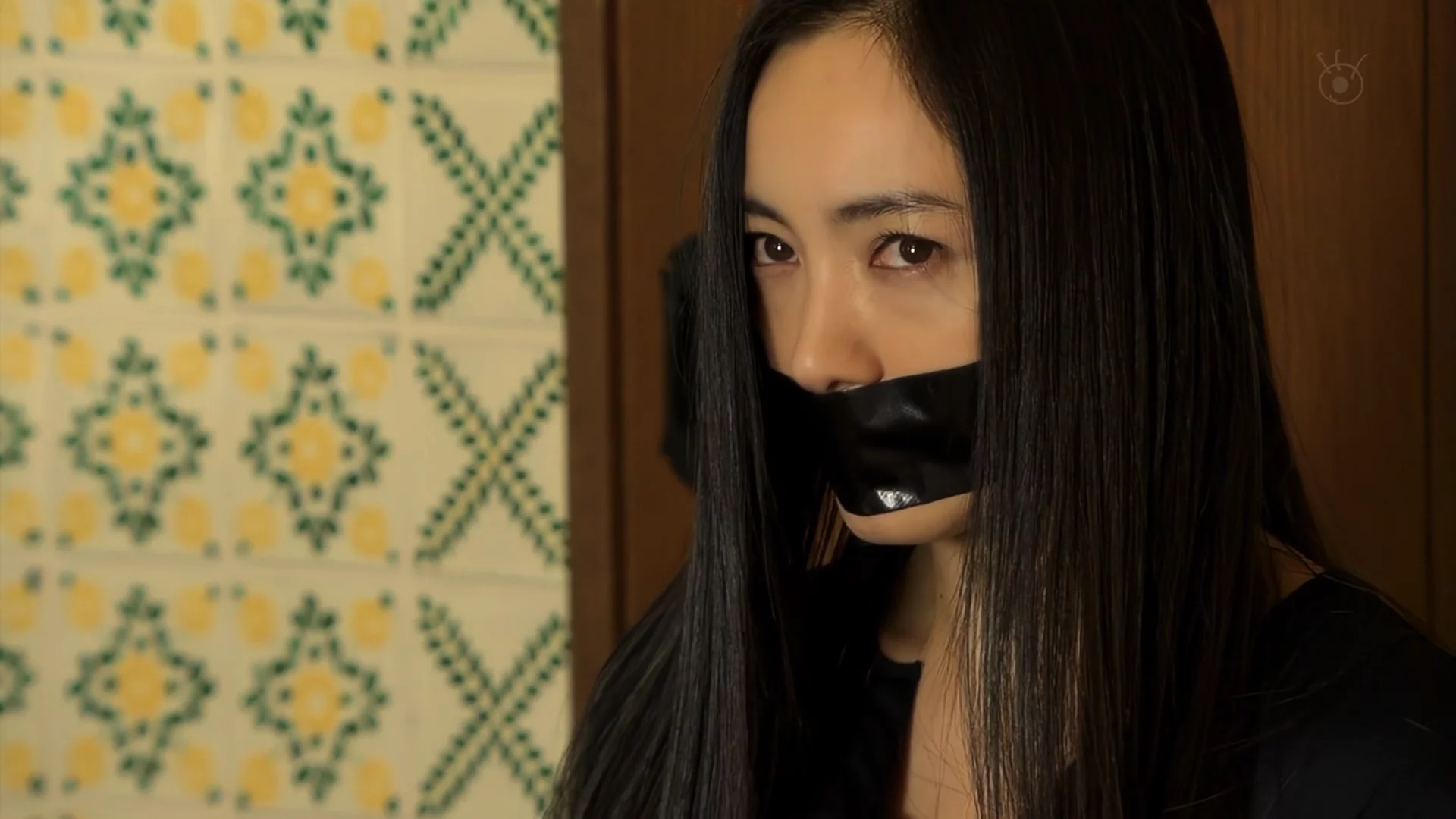 BoundHub - Yukie Nakama gagged