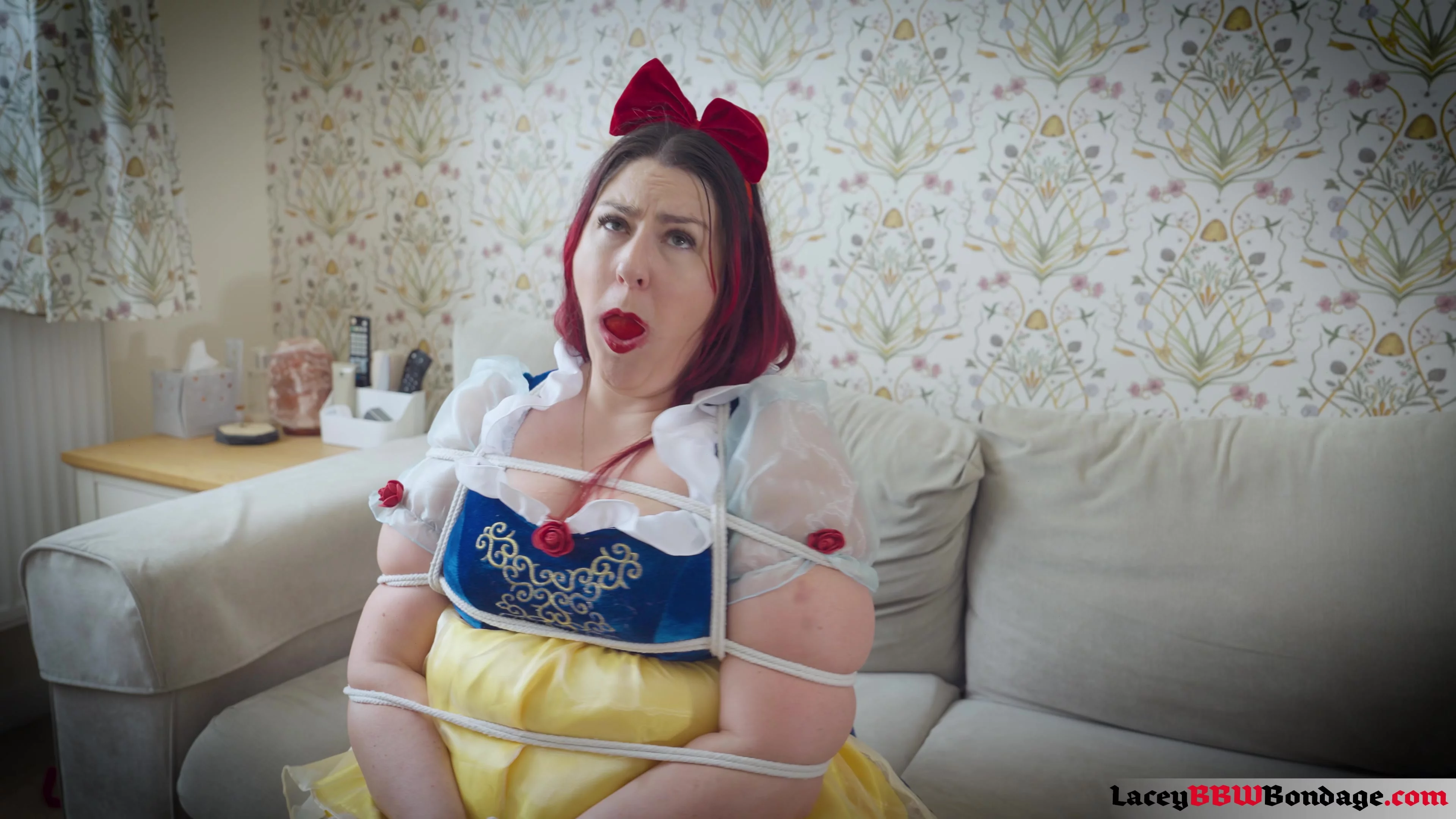 BoundHub - Lacey - Snow White in Bondage ( LaceyBBWBondage.com )